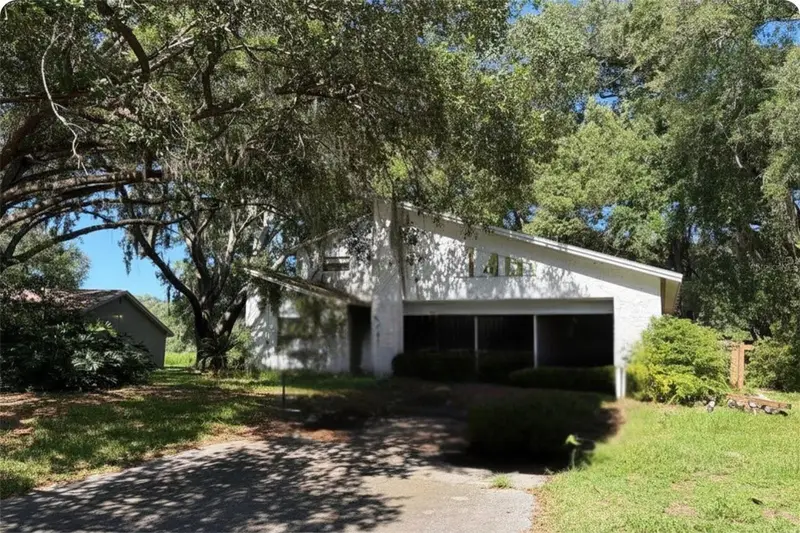 1401 Provincetown Cir, FL
