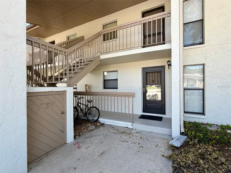 1200 Tarpon Woods Blvd #Q4, FL