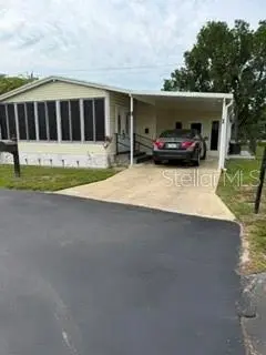 1 Poinsettia Dr, FL