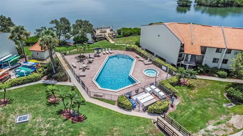 1515 Pinellas Bayway S #26, FL