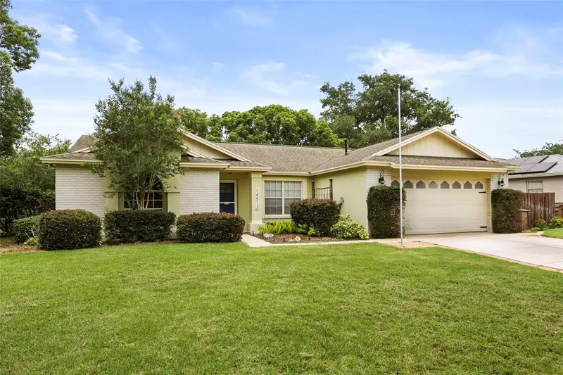 14513 Pointe East Trl, FL