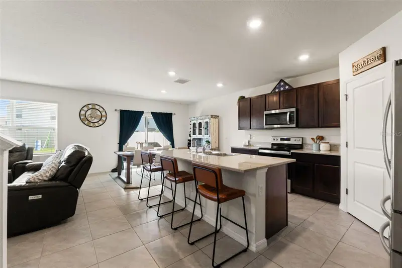 33567 Hamilton Hill Ln, FL