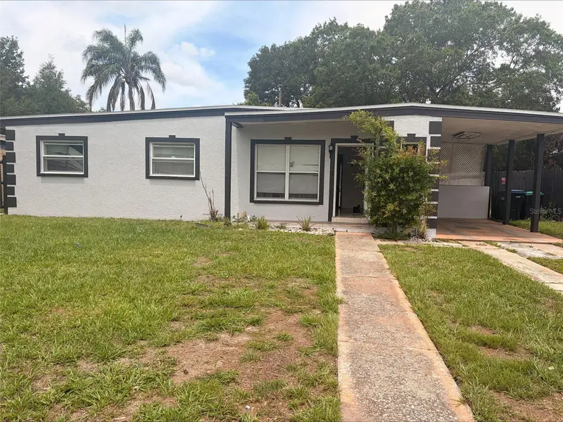 Lee Vista listing