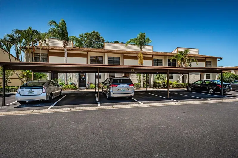 9209 Seminole Blvd #136, FL