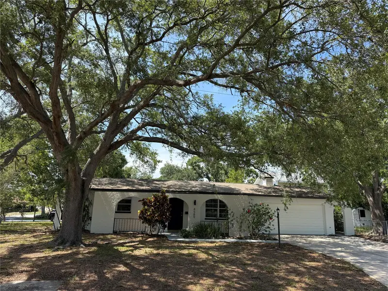 4589 32nd Ave N, FL