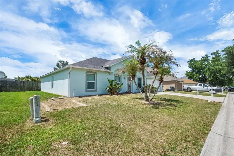 814 Sunset Cove Dr, FL