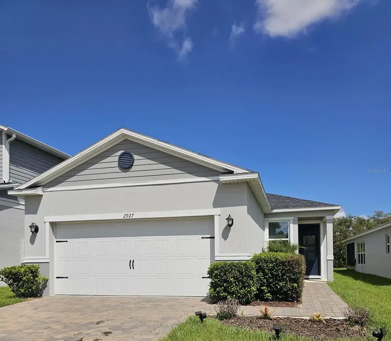 2927 Sanctuary Dr, FL