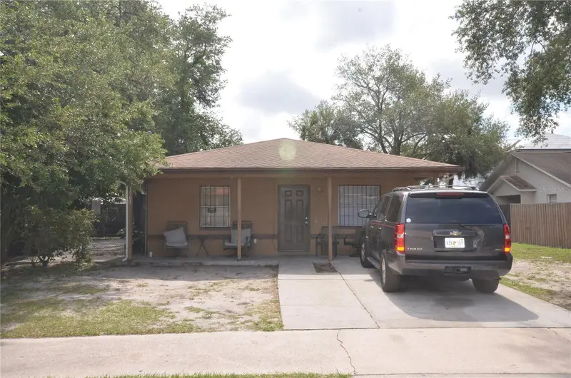 1903 E 23rd Ave, FL