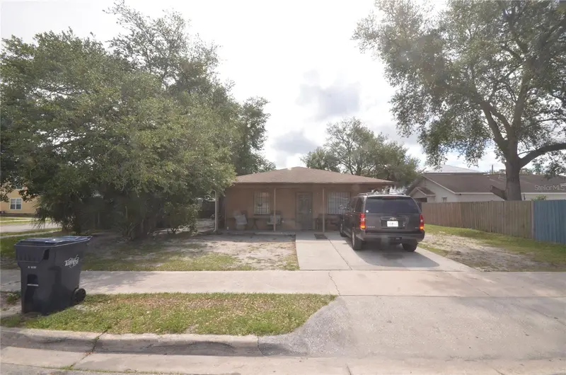 1903 E 23rd Ave, FL