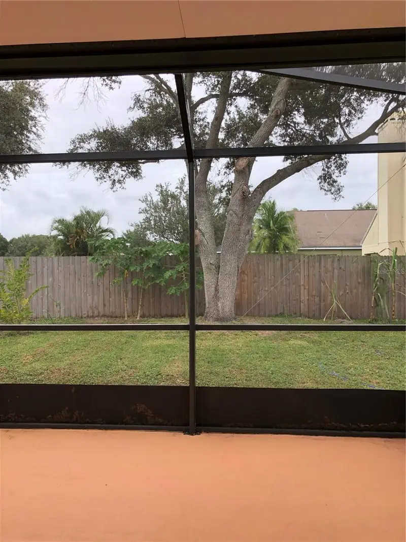 9405 Hidden Water Cir, FL