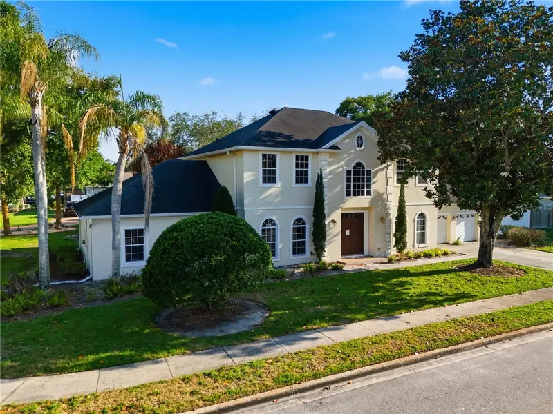 4262 Lori Loop, FL
