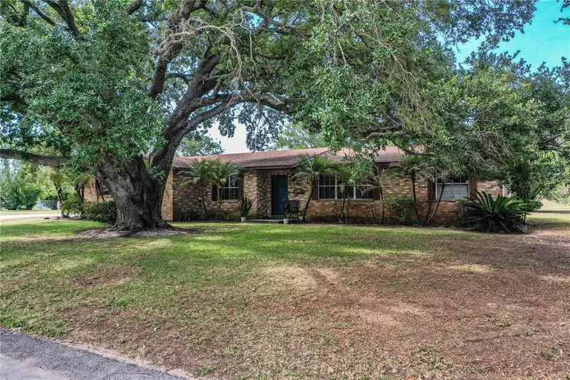 3533 Crestwood Ct, FL