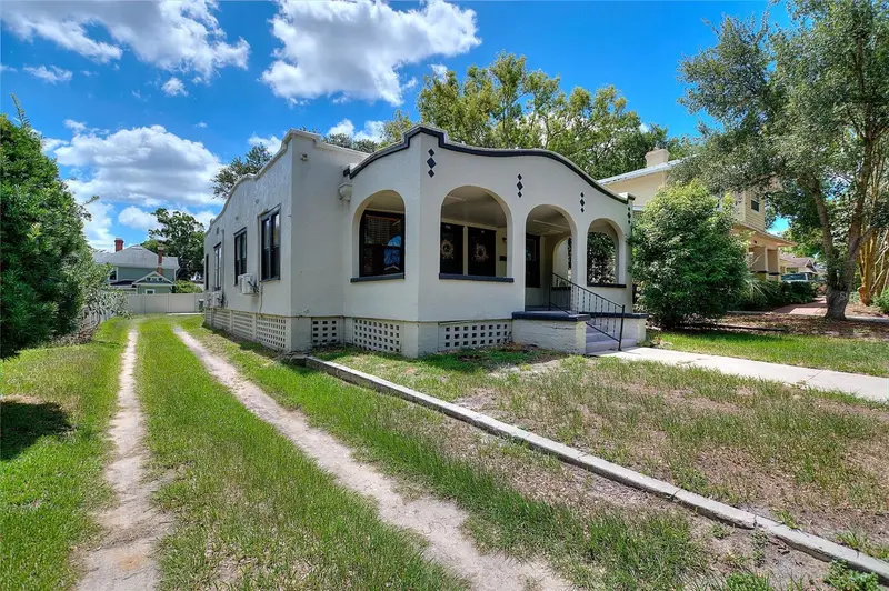 728 Johnson Ave, FL
