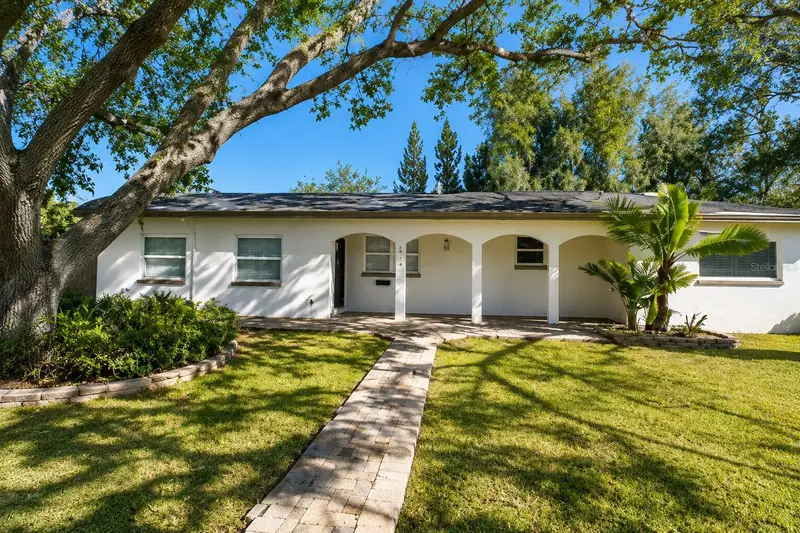 4001 Arkansas Ave Ne, FL