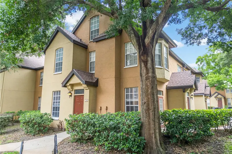 Azur at MetroWest listing