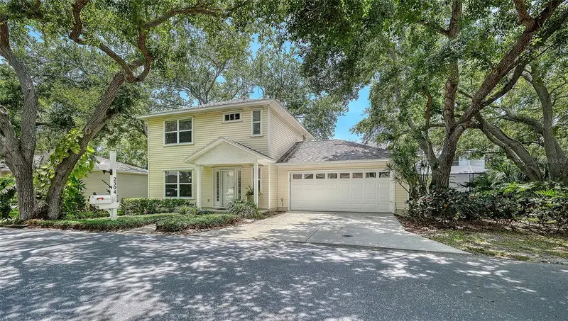 2304 63rd Street Ct W, FL