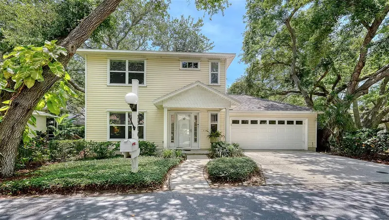 2304 63rd Street Ct W, FL