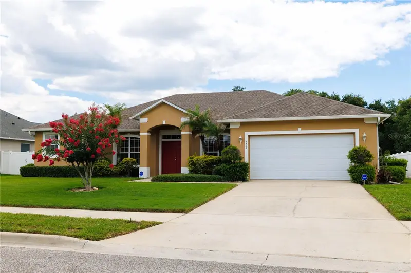 1520 Mistflower Ln, FL