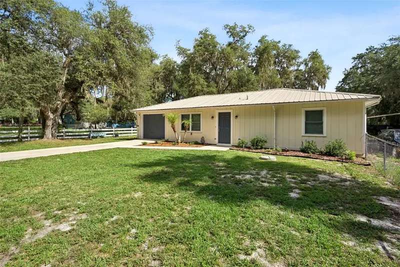 24623 N George St, FL