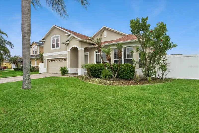 1900 Acacia Dr, FL