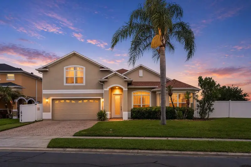 1900 Acacia Dr, FL