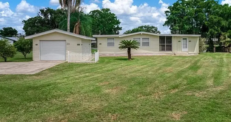 221 Speckled Perch Pt, FL