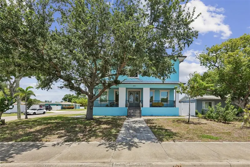 501 40th Ave Ne, FL