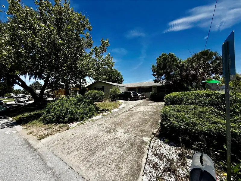 1004 Connecticut Rd, FL