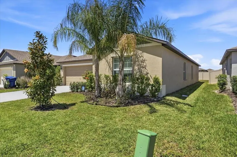 35029 Brackett Bnd, FL