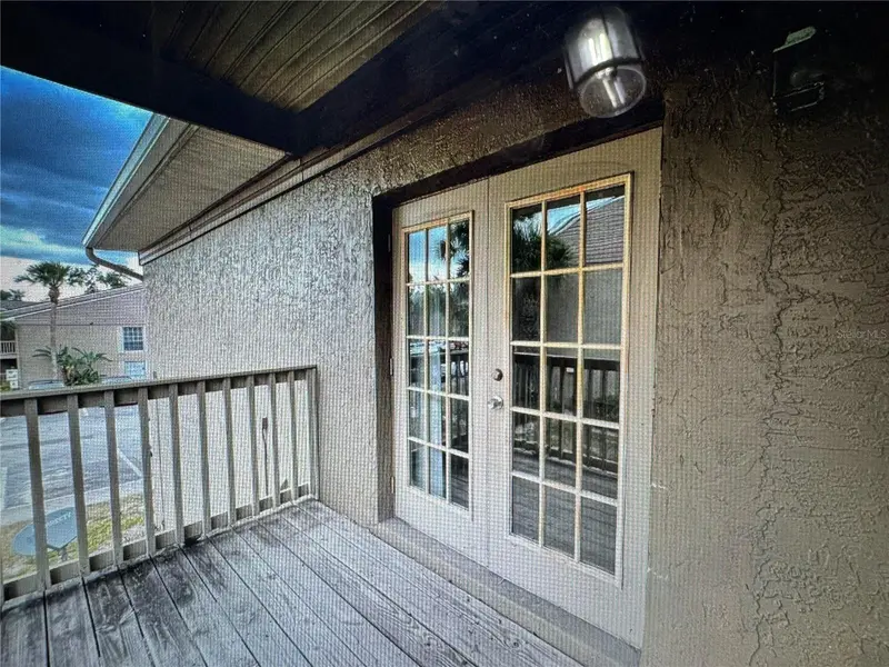 355 Wymore Rd #202, FL