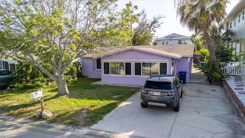 2404 Avenue A, FL