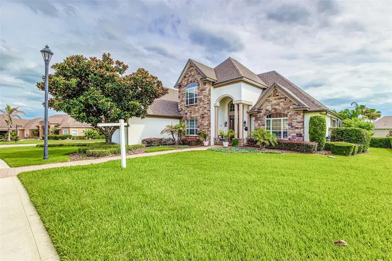 7535 Reflections Lake Dr, FL