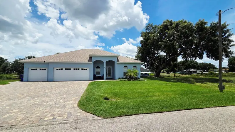 135 Citrus Rd Ne, FL