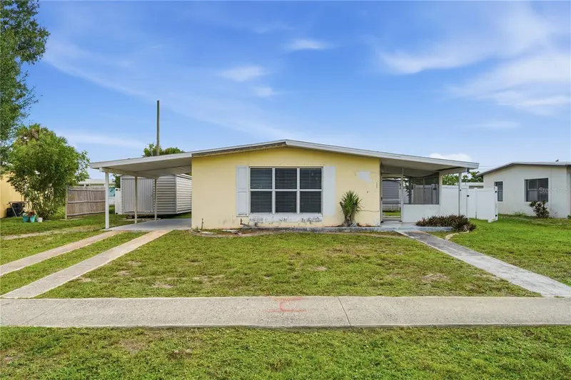 21123 Glendale Ave, FL