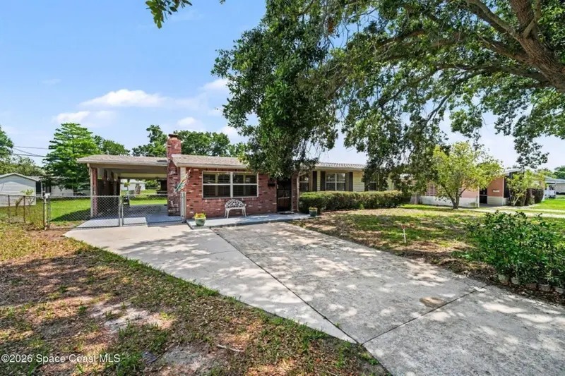 1218 Vassar Ln, FL