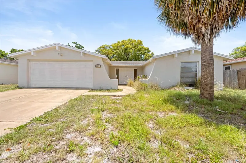 9131 Hunt Club Ln, FL