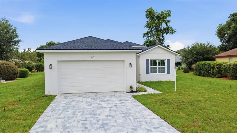 162 W Romany Loop, FL