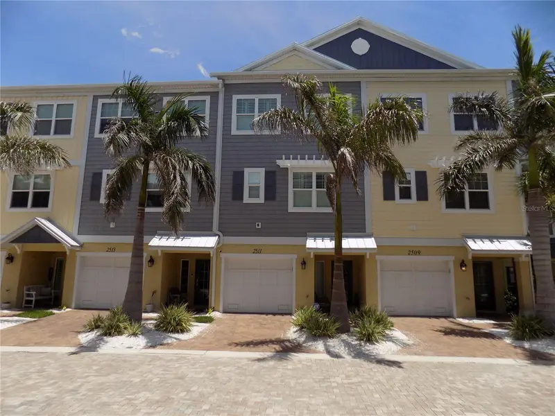 2511 Coral Ct, FL