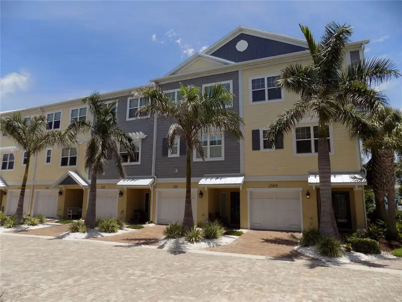 2511 Coral Ct, FL