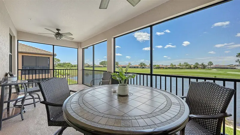 6614 Grand Estuary Trl #102, FL