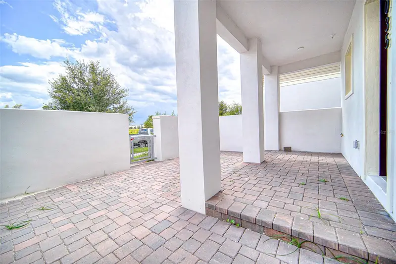 7035 Nemours Pkwy, FL