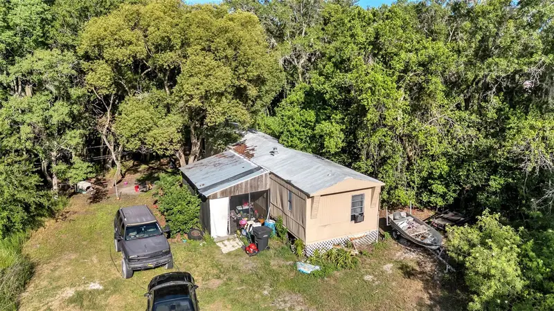 2220 Ellie Rd #B, FL