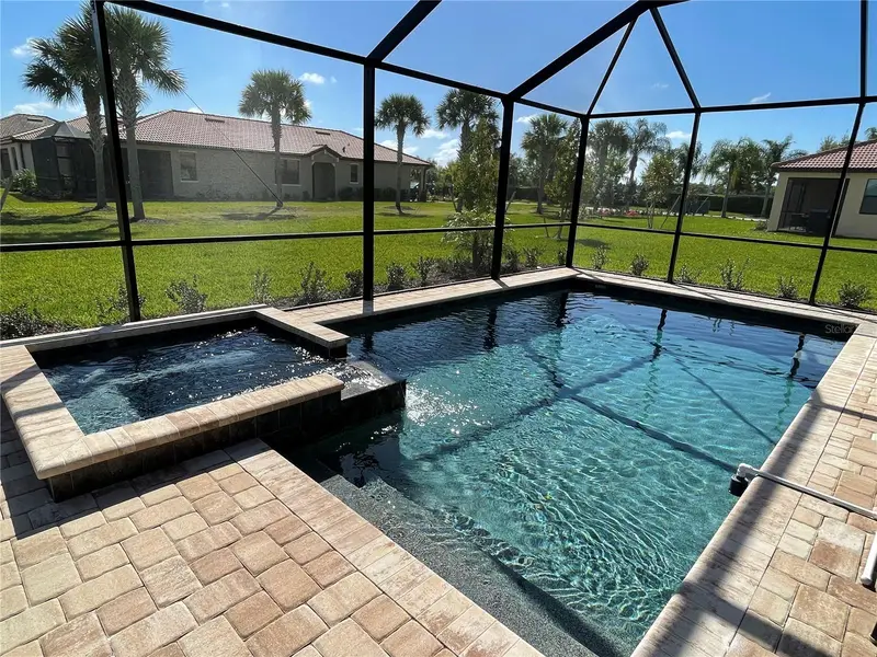 5127 Tobermory Way, FL