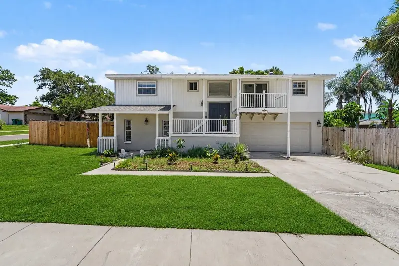 4941 Cardinal Trl, FL