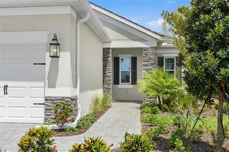 2003 Bamboo Palm Cv, FL