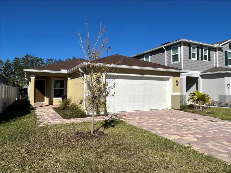 2706 89th Street Cir E, FL