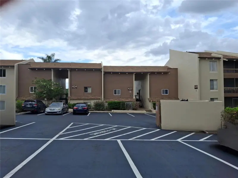 622 Orange Dr #232, FL