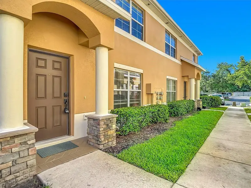 9838 Trumpet Vine Loop, FL