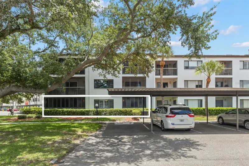 2595 Countryside Blvd #8112, FL