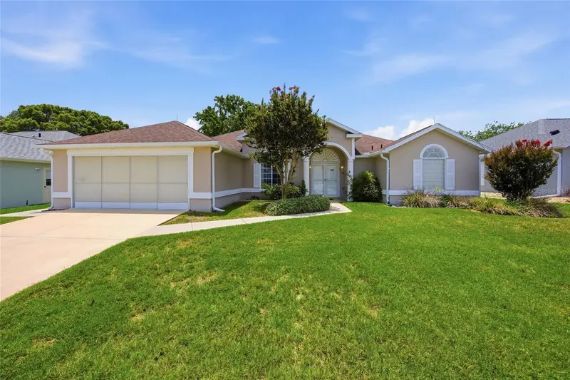 5450 Nw 25th Loop, FL